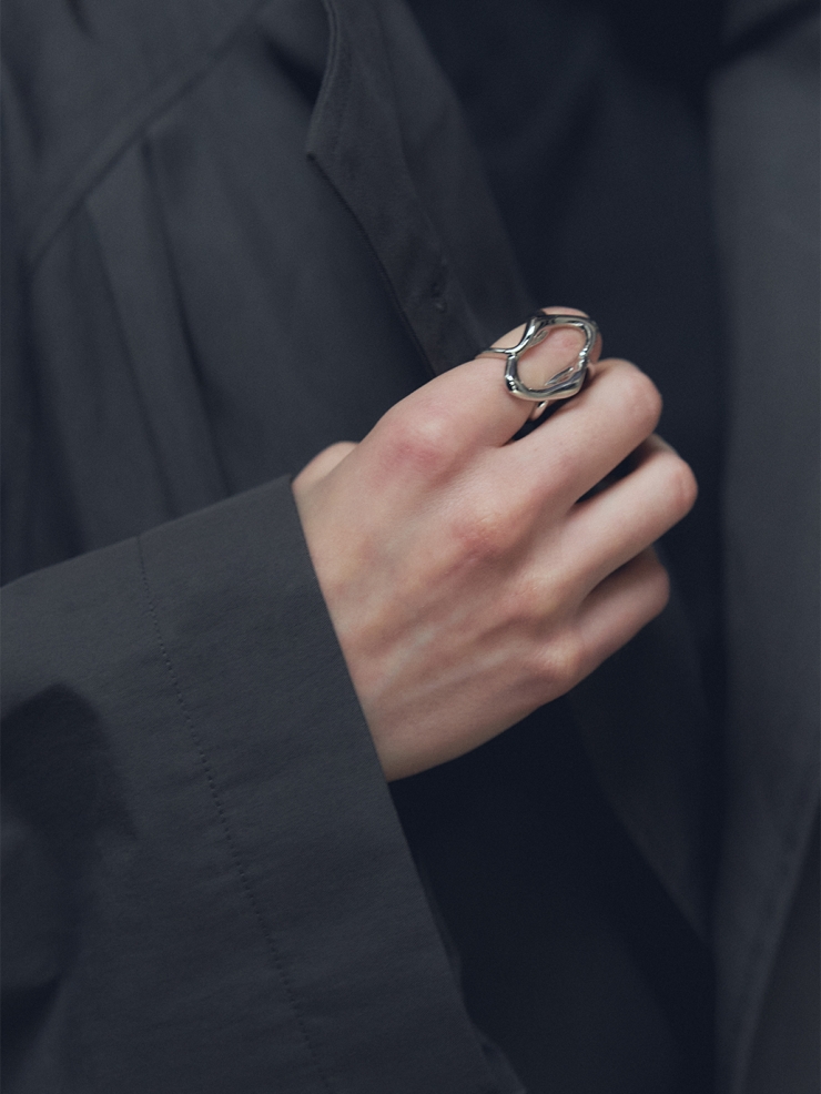 Líquide-Tide Whisper Ring