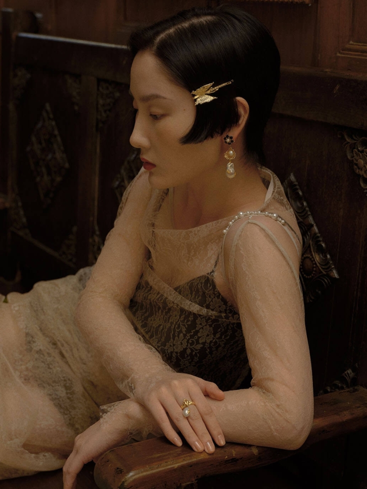 Gold Floral Black Zircon Earrings