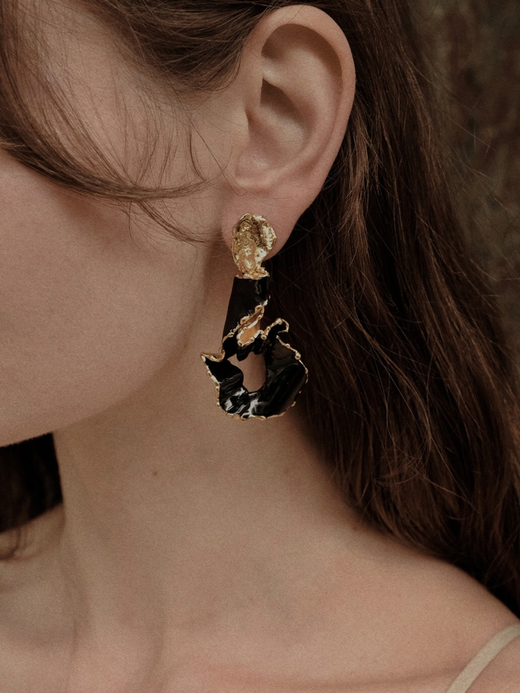 Gold Wave Black Enamel Earrings