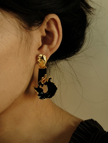 Gold Wave Black Enamel Earrings