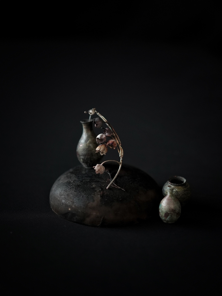 AOKINSIDE Big Oxidized Lily of the Valley Earrings