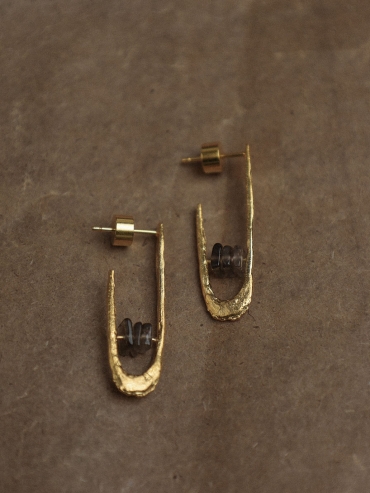 Gold Smoky Flicker Earrings