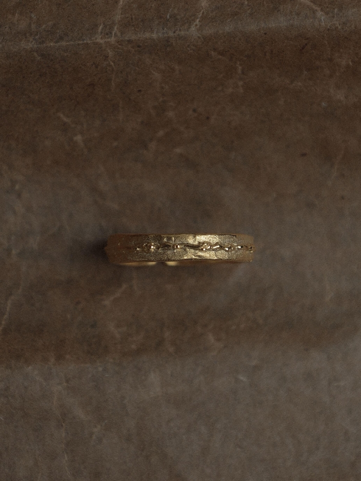 Gold Lustra Ring