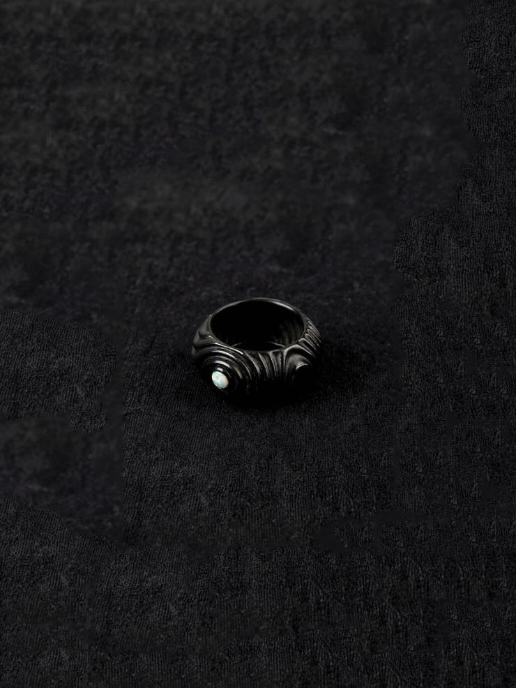 Black Eye of Jupiter Ring