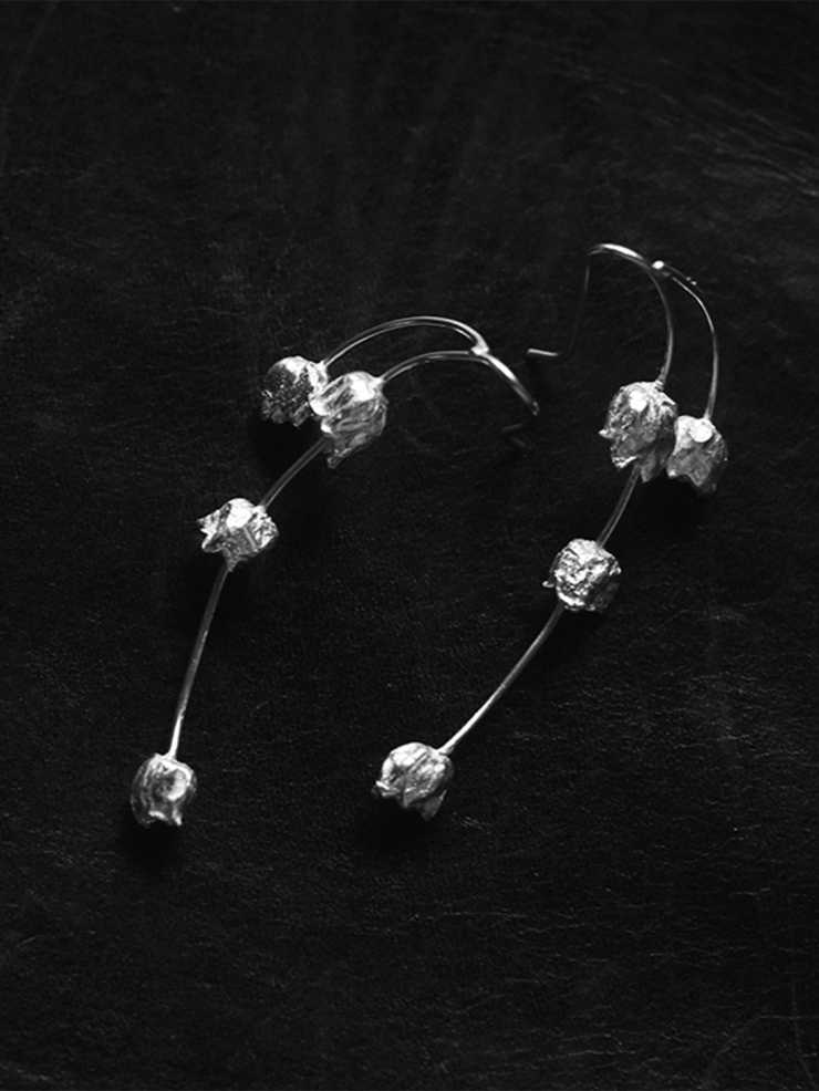 AOKINSIDE Silver Bell Orchid Earrings