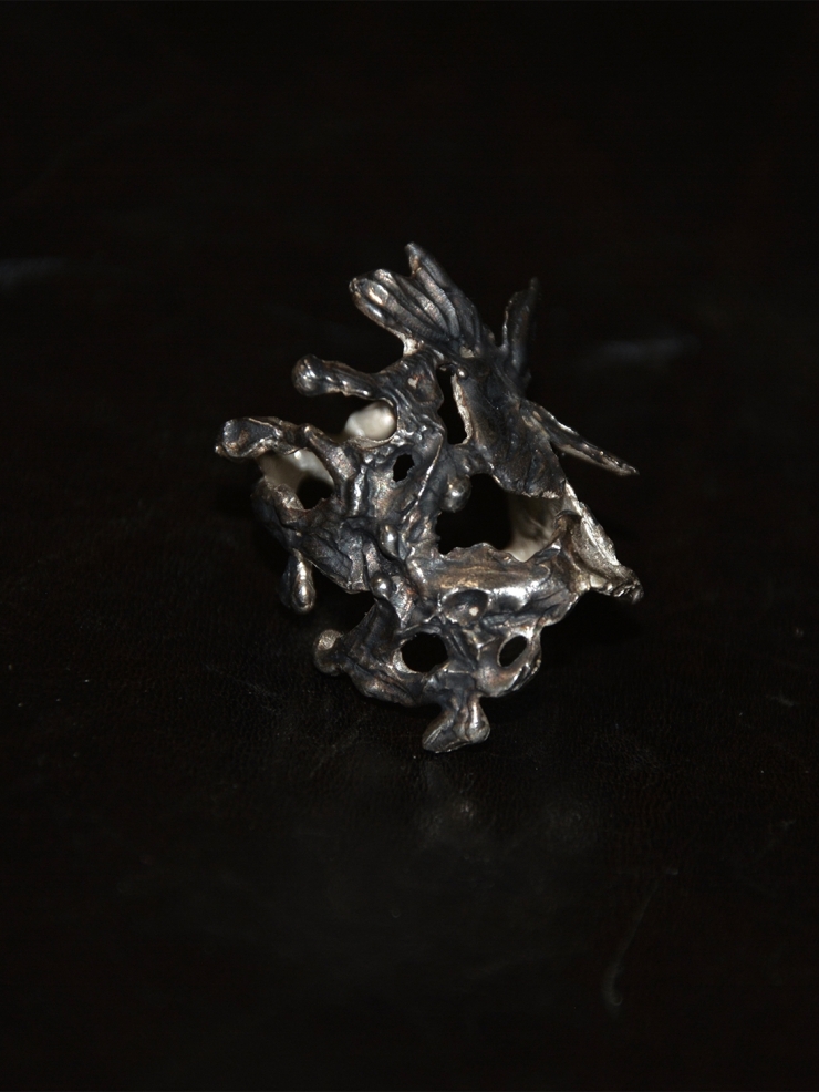 Black Rimu Ring