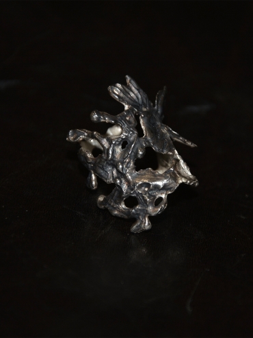 Black Rimu Ring