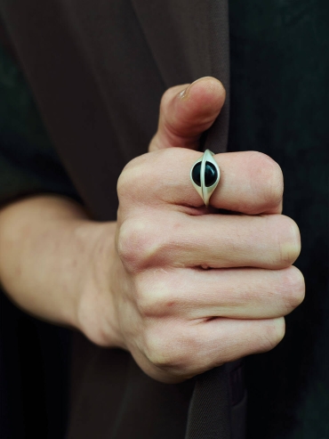 White Black Agate Vision Ring