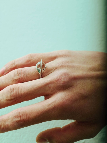 Silver Quartz Crystal Vision Ring