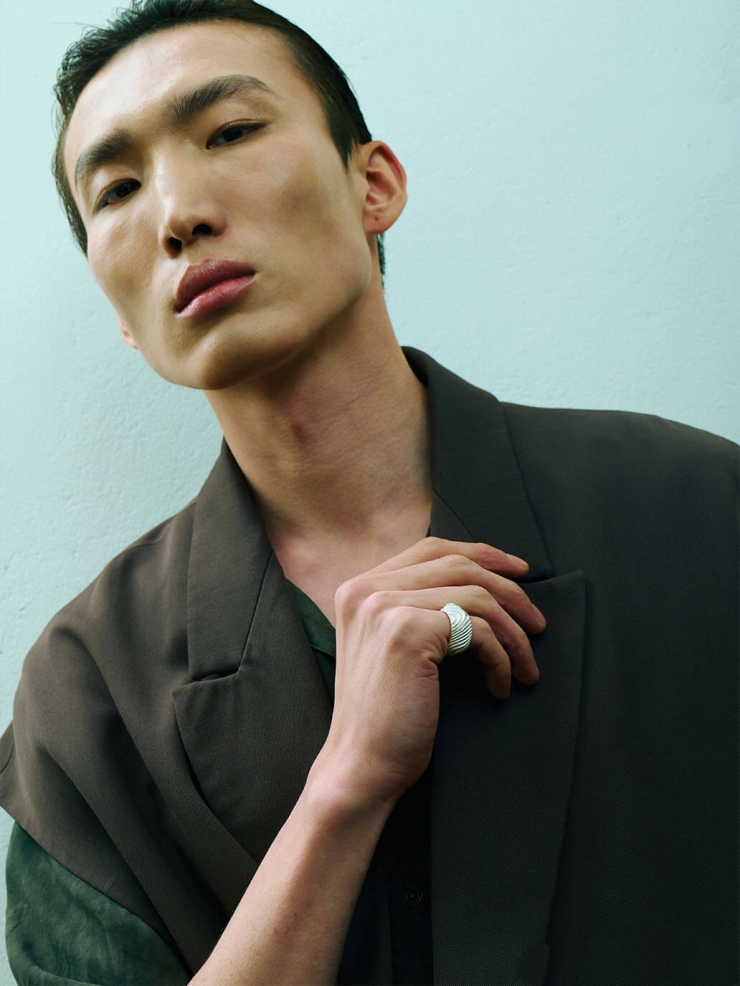 White Eye of Jupiter Ring