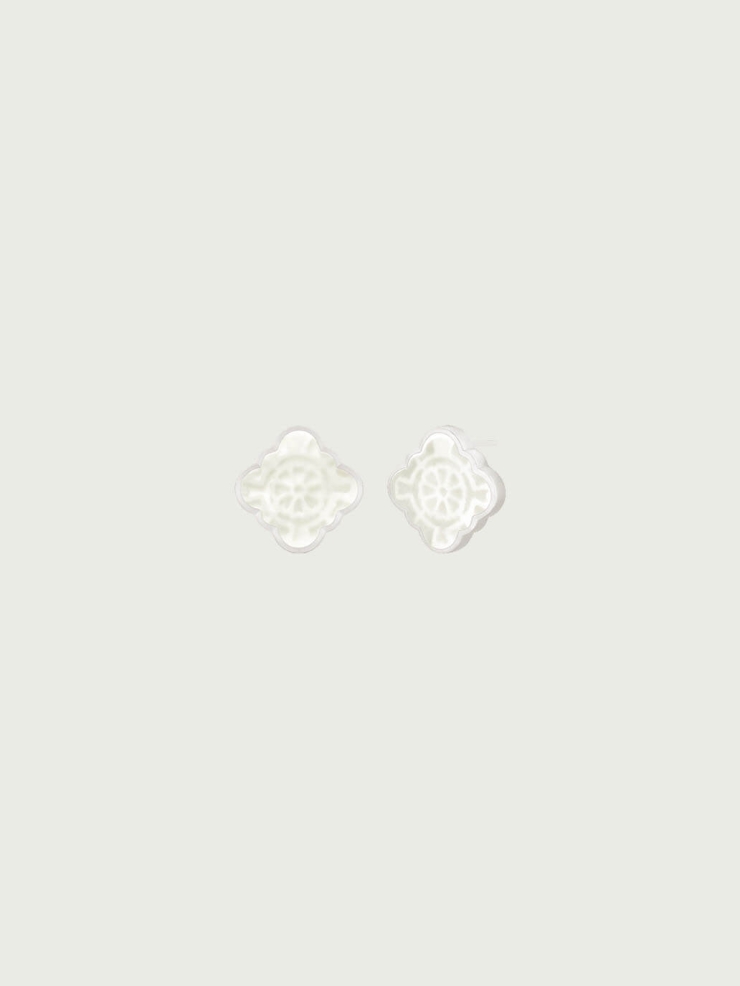 Silver White Jade Persimmon Calyx Stud Earrings-Small