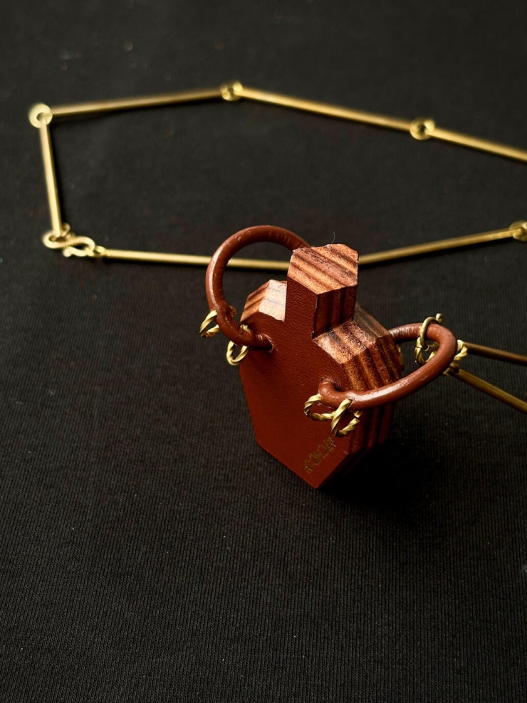 Vintage-Style Handcrafted Leather Vase Sculpture Pendant