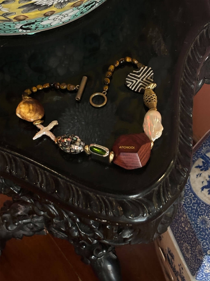 Vintage-Style Faceted Leather Multigem Necklace