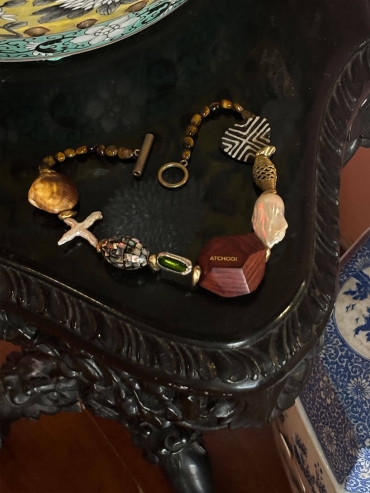 Vintage-Style Faceted Leather Multigem Necklace