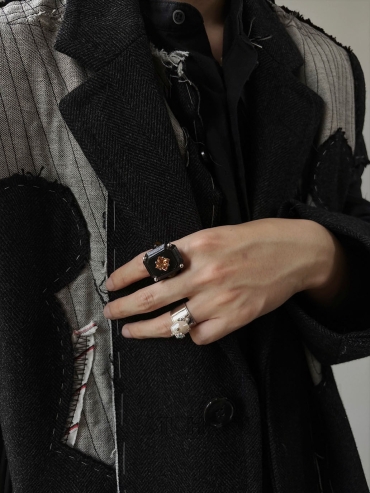 Silver Opal-Inlaid Pearl  Ring