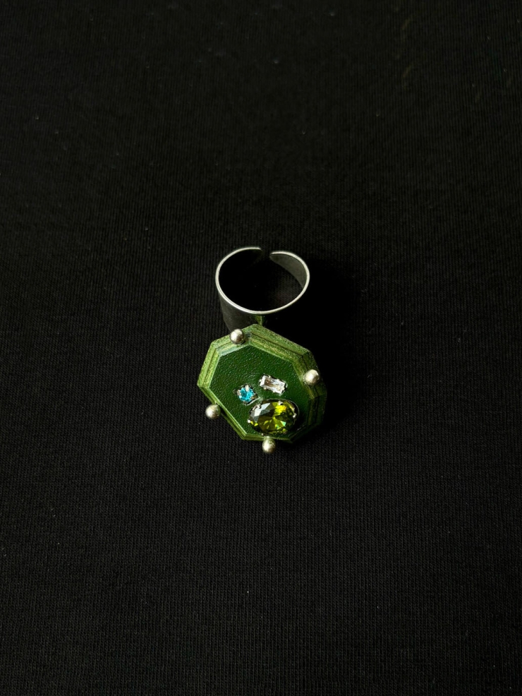 Green Handcrafted Faceted Leather Zircon Ring