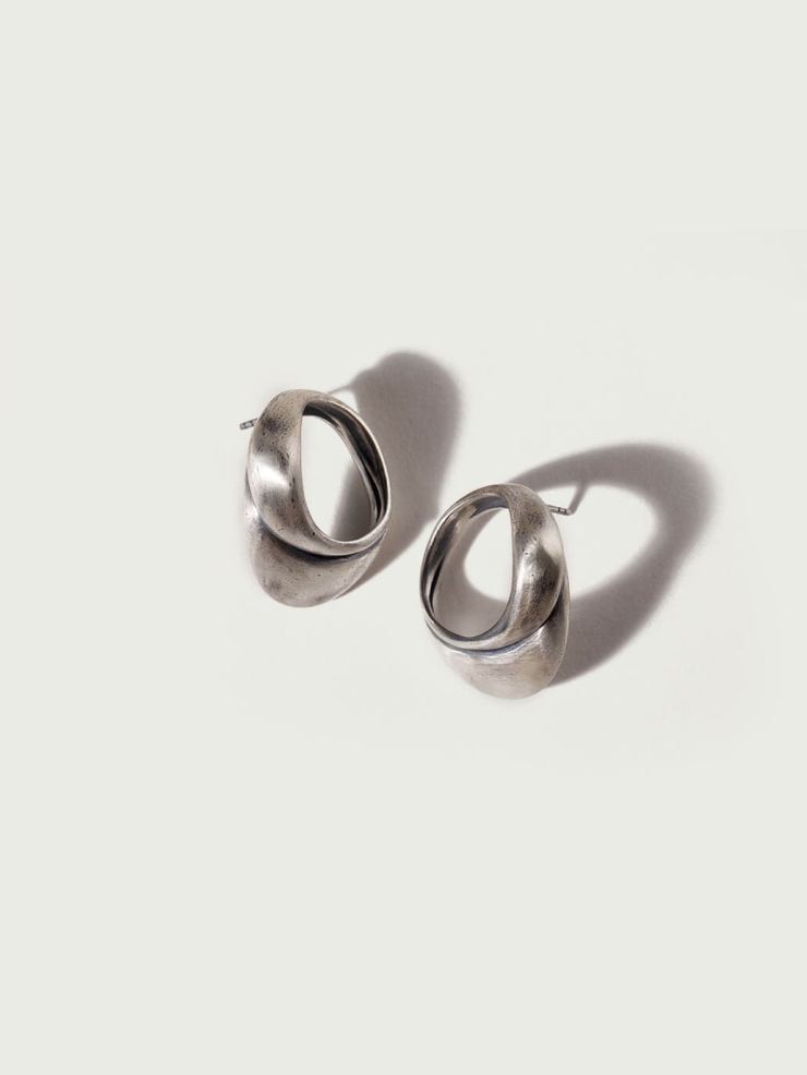 Silver Sculpted Motion Earrings