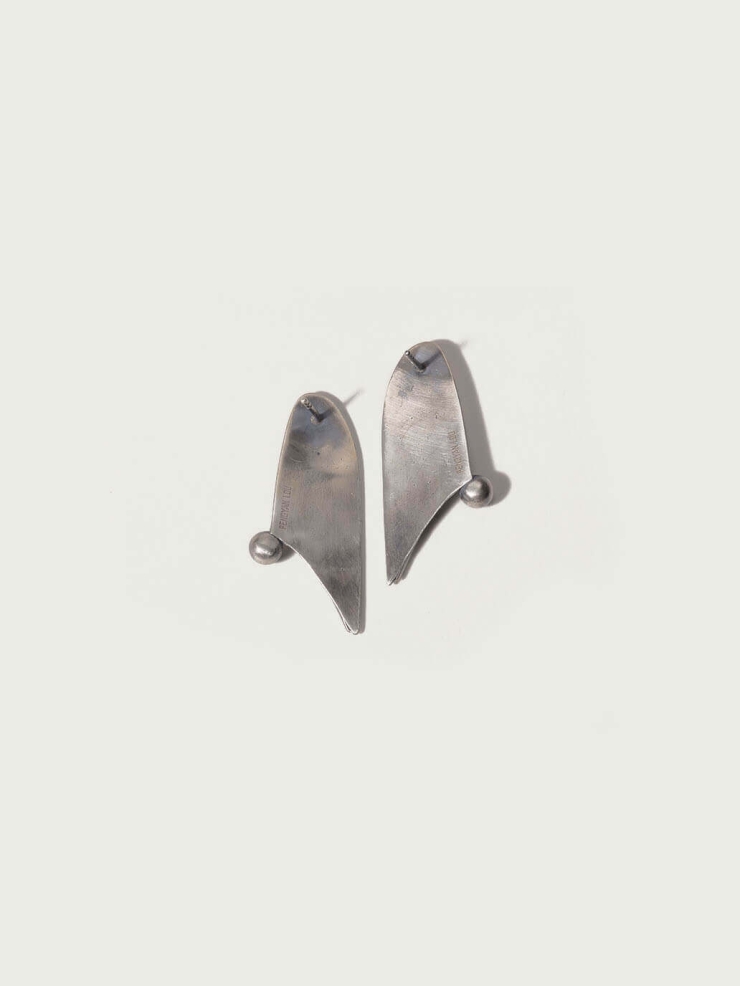 Silver Sharp Curved Earrings