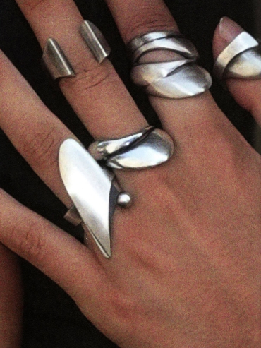 Silver Intertwined Band Ring