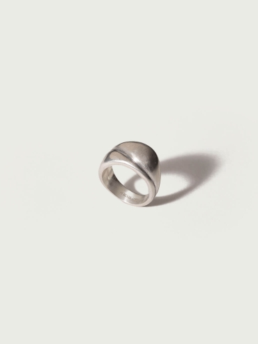 Silver Intertwined Band Ring