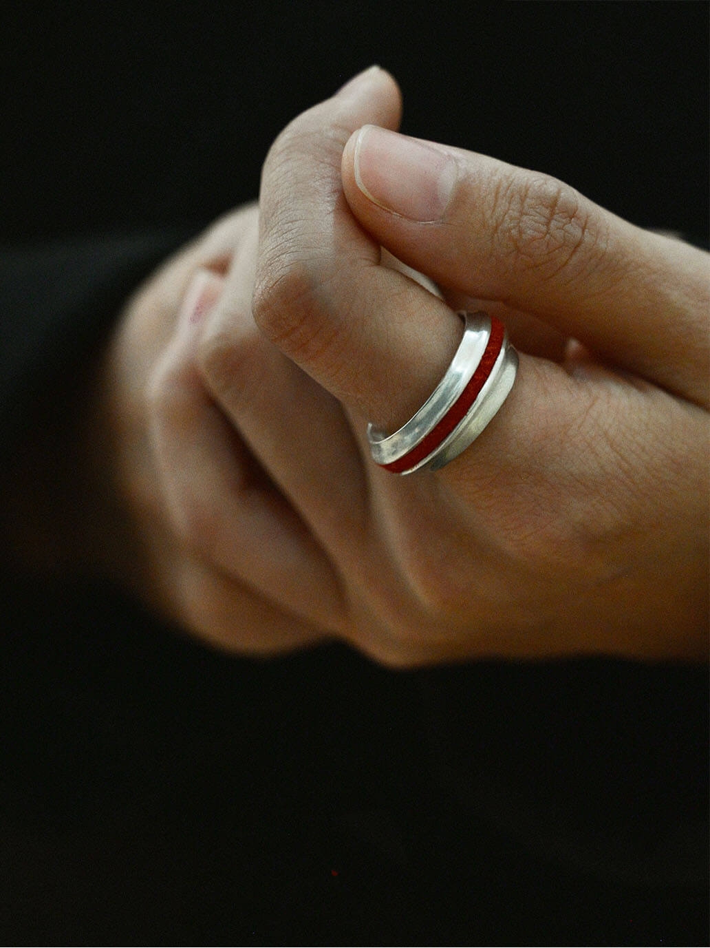 Silver Red Leather Line Inlaid Ring