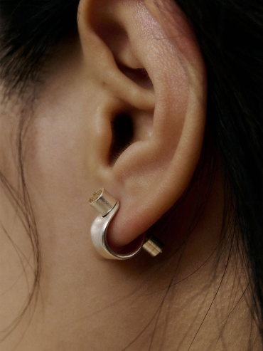 Silver Leather Inlaid Stud Earring-Single