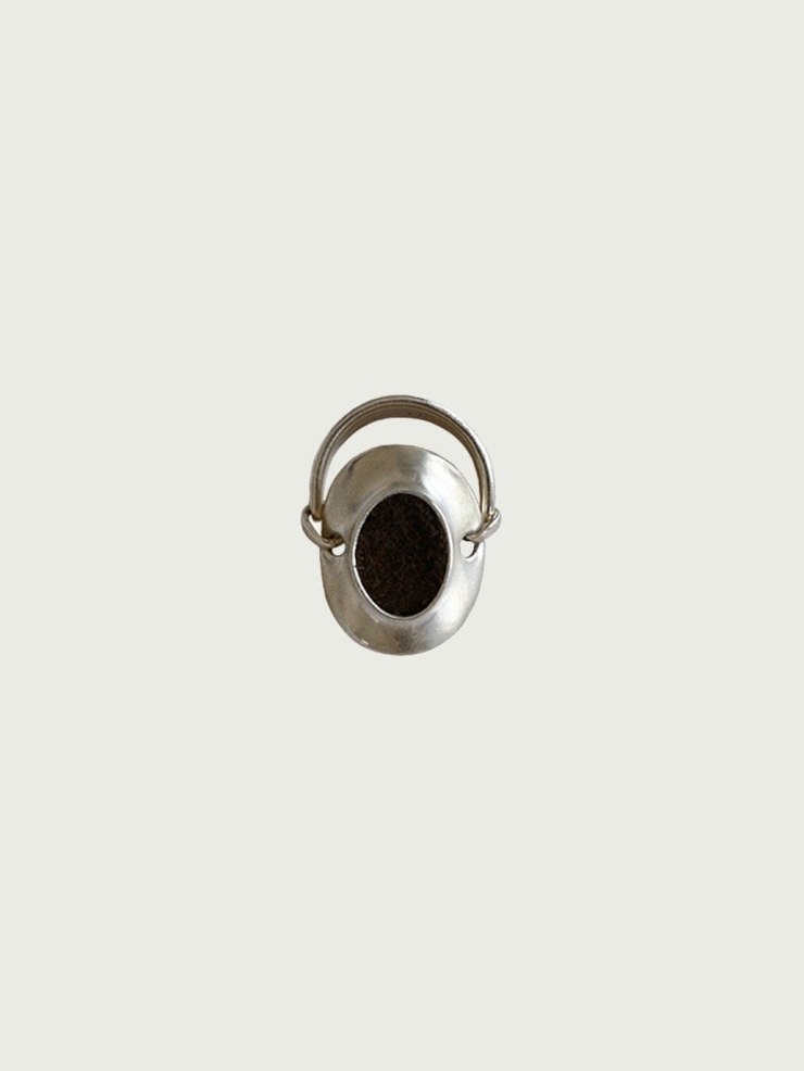 Silver Calf Leather Inlaid Oval Ring