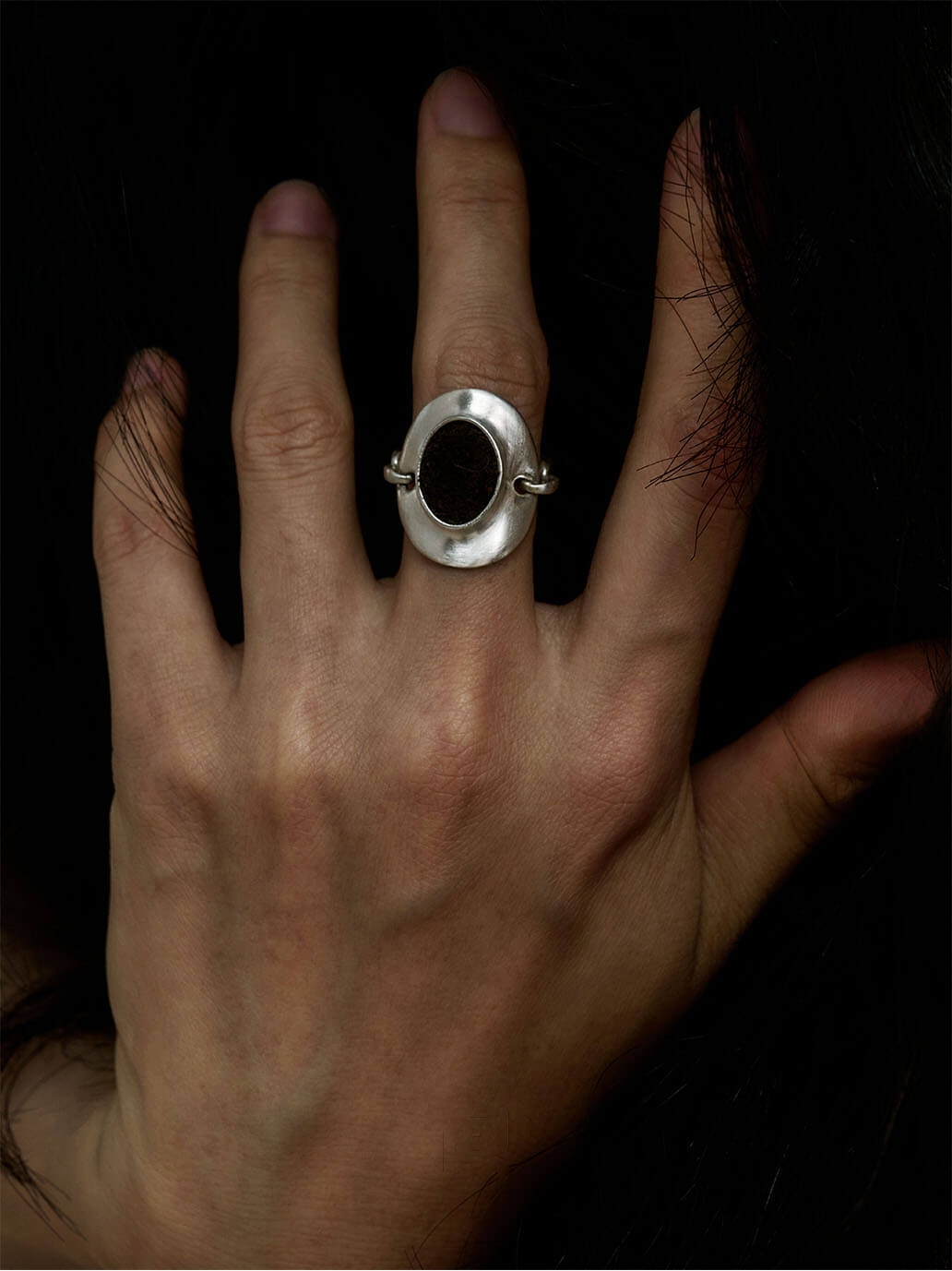 Silver Calf Leather Inlaid Oval Ring