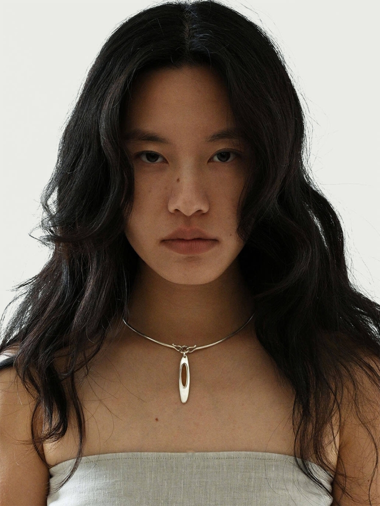 Silver Oval Pendant Necklace