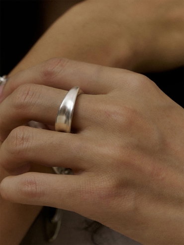 Silver Twist Hoop Ring