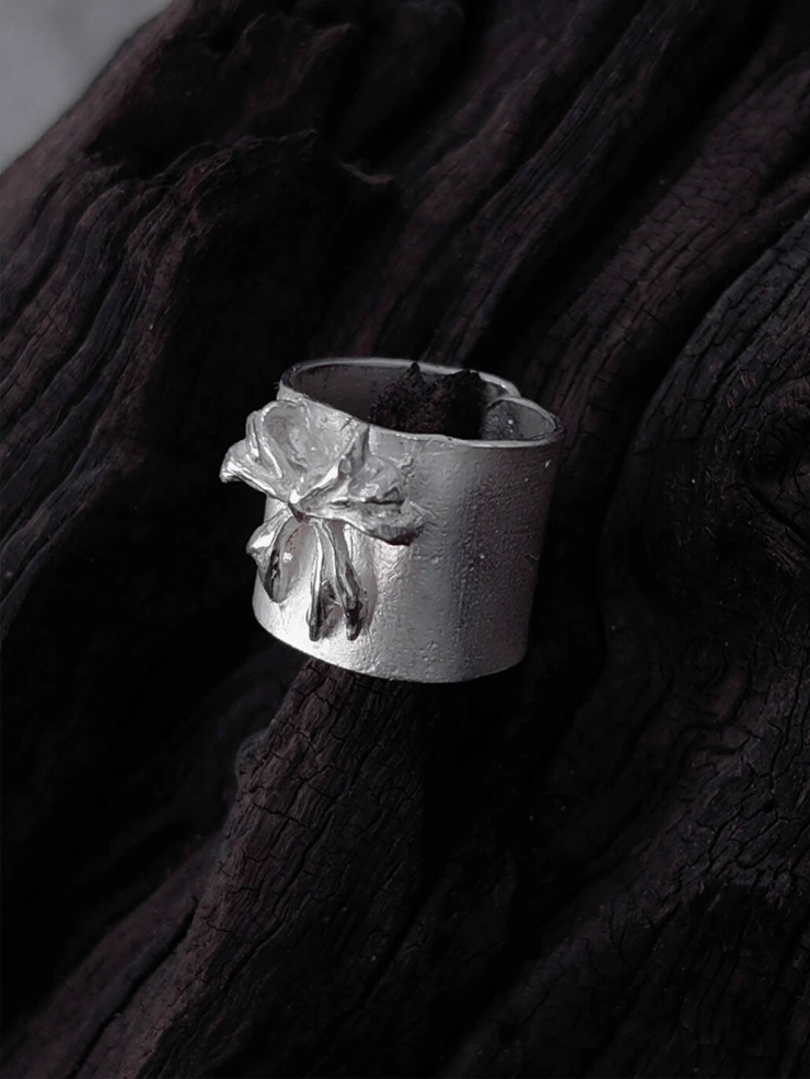 Silver Bow Ring