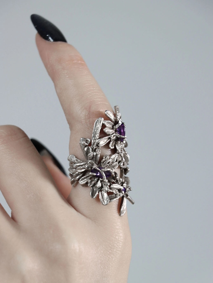 Silver Frosted Bloom Ring