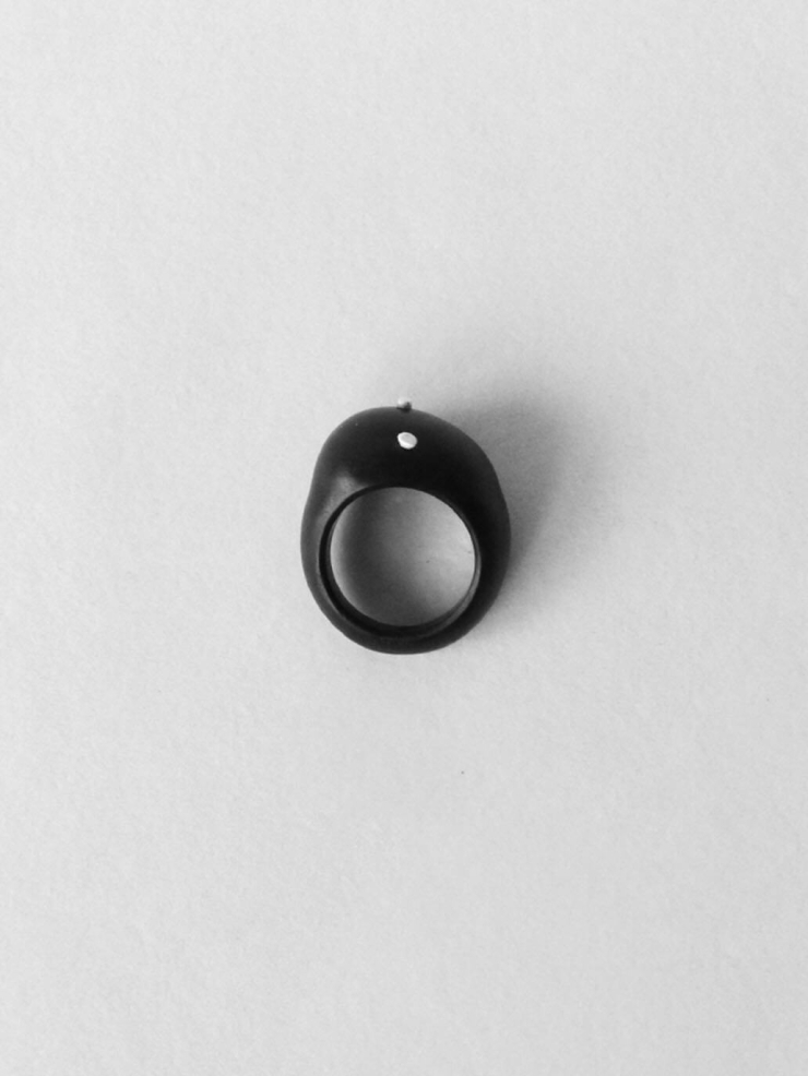 Ju,Ebony and Silver Ring(Large-L)