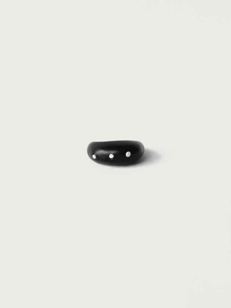 Ju,Ebony and Silver Ring( Small-L)