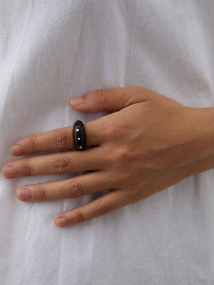 Ju,Ebony and Silver Ring( Small-L)