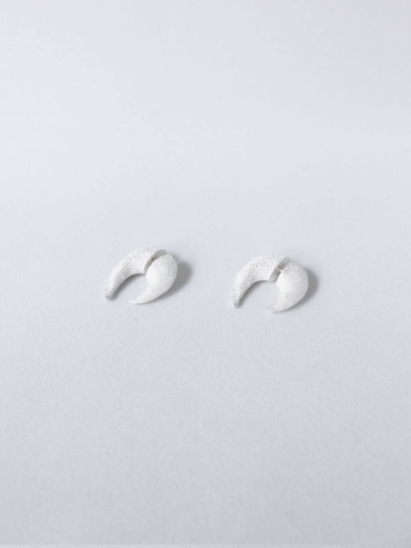 Moonstone Textured  Silver Earrings