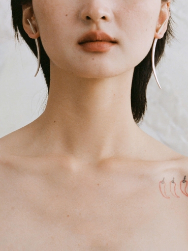 Long Silver Arc Sprout Earring-Single