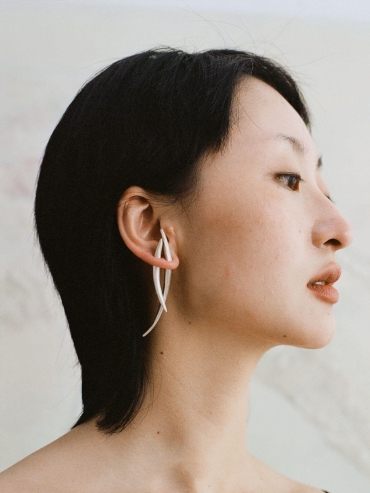 Long Silver Arc Sprout Earring-Single