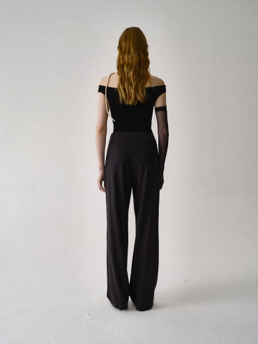 Black Low-Rise Wide-Leg Tailored Wool Pants