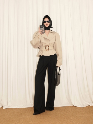 Black Low-Rise Wide-Leg Tailored Wool Pants