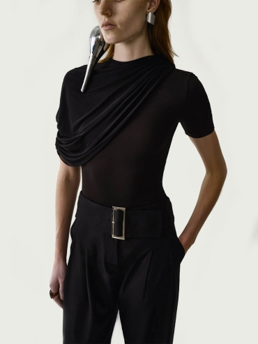 Black Asymmetric Stretch Fitted Top