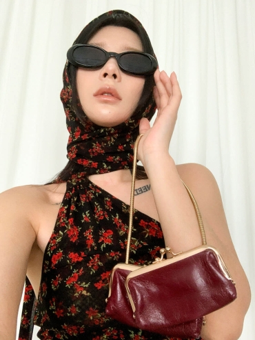 Black Lace Print Triangle Hair Scarf