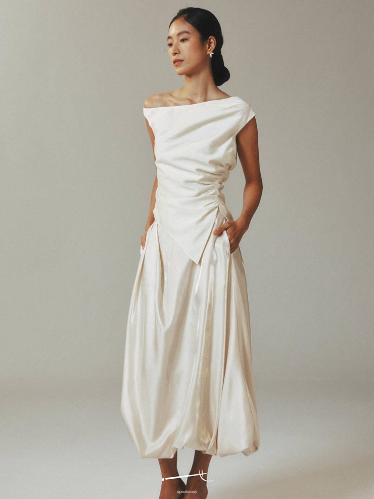 Satin Button Pleat Balloon Skirt