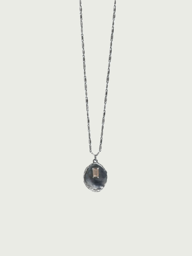 Black Corelight Long Necklace