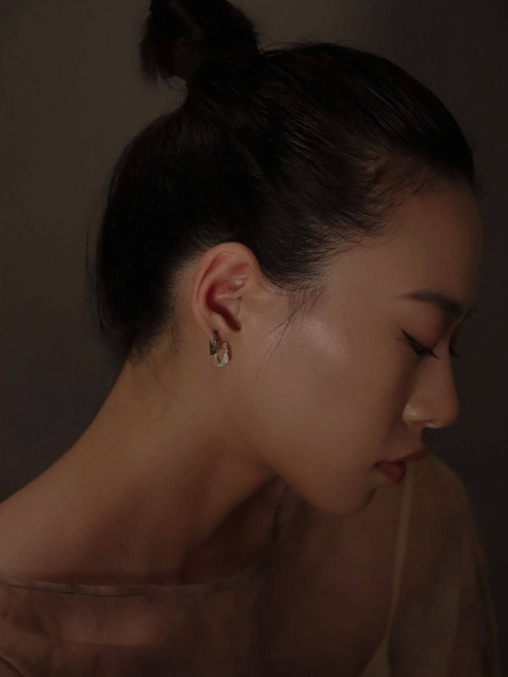 Black silver ocean spray hoops