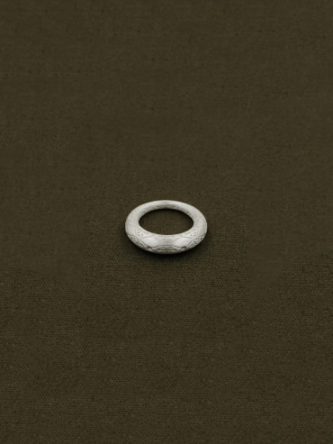 Silver Slit Of Light Ring