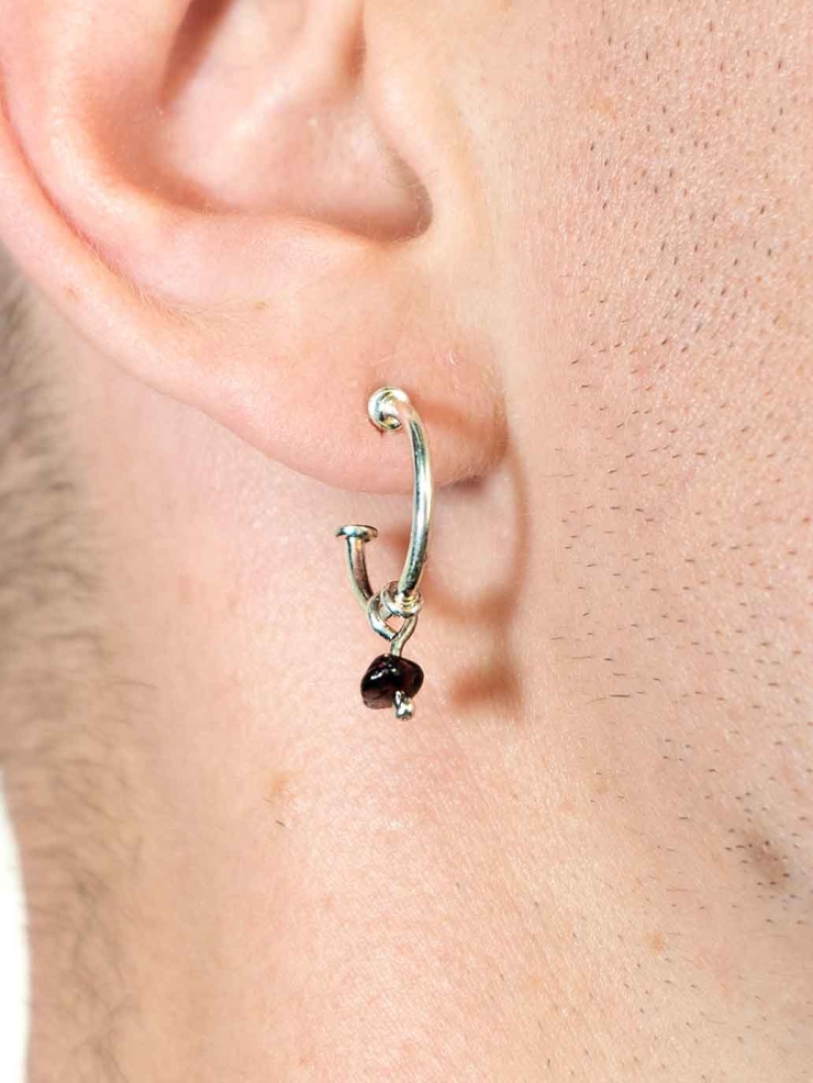Créile Irregular Garnet Earring - Single