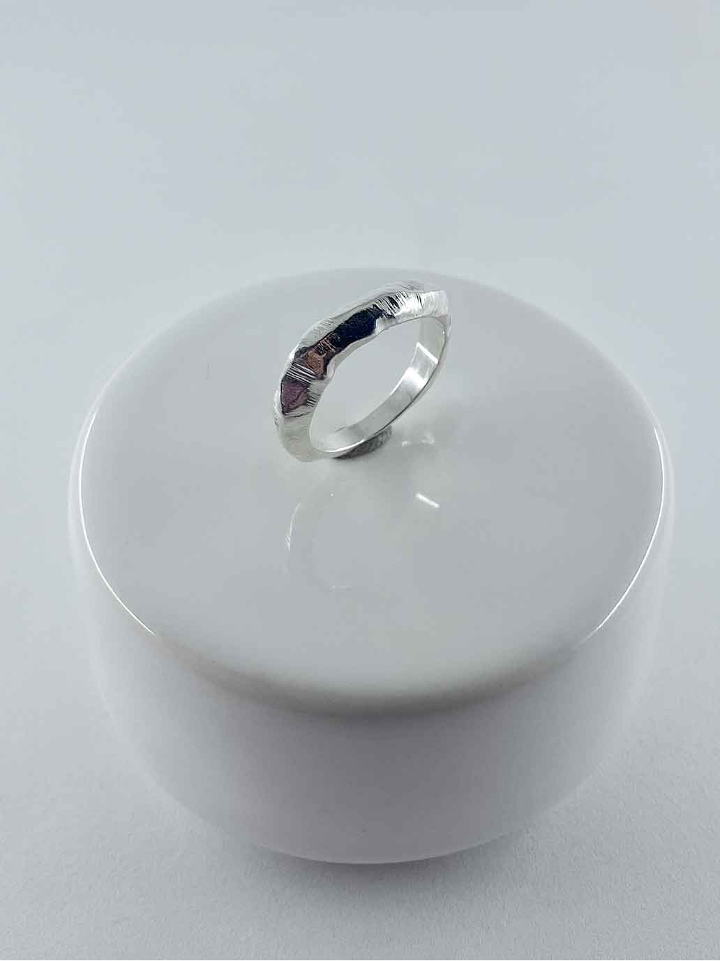 Ech.Ranwu Snow Medium Ring