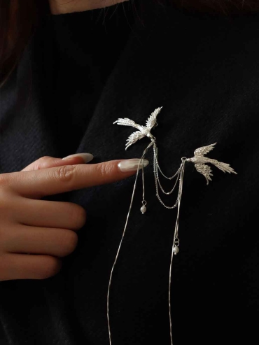 Osprey of Affection Brooch