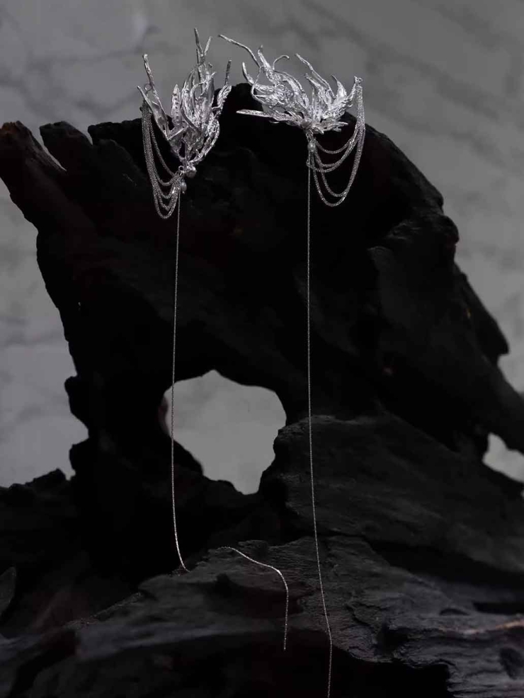 Blossoming Rain Ear Cuff-Single